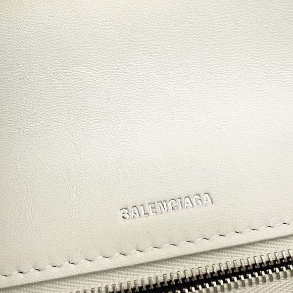 Balenciaga Flap Croco Embossed Shoulder Bag White - Picture 13 of 16